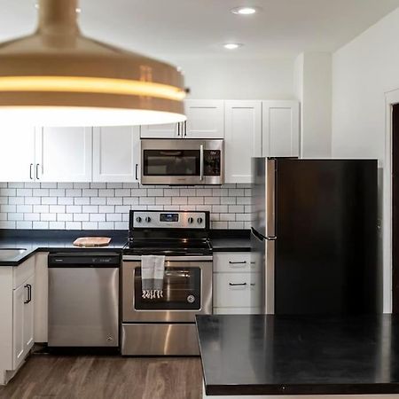 底特律Luxe Mid-Century Styled Historic Townhouse #1别墅 外观 照片